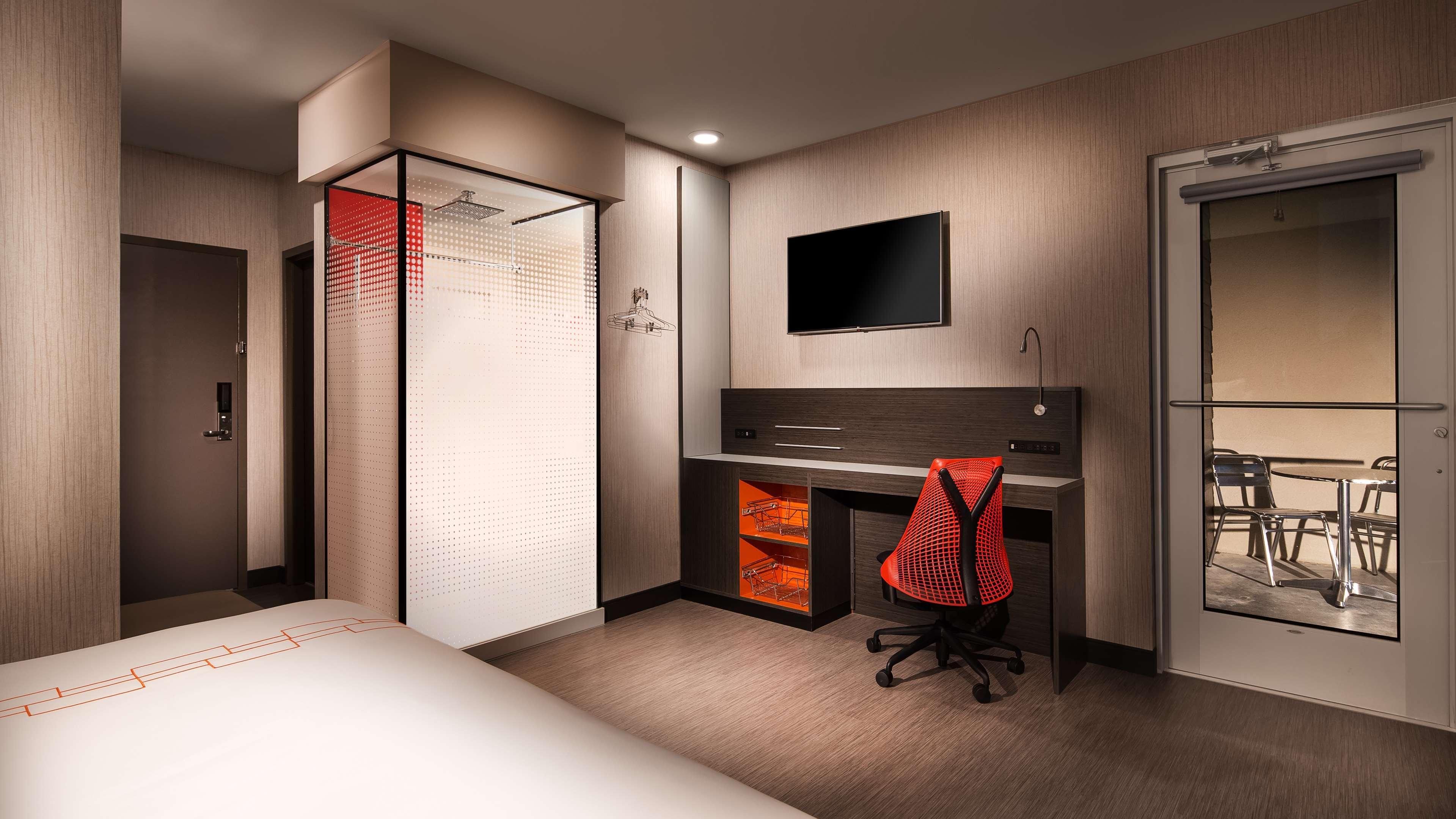 Best Western Plus - Wendover Inn Zewnętrze zdjęcie