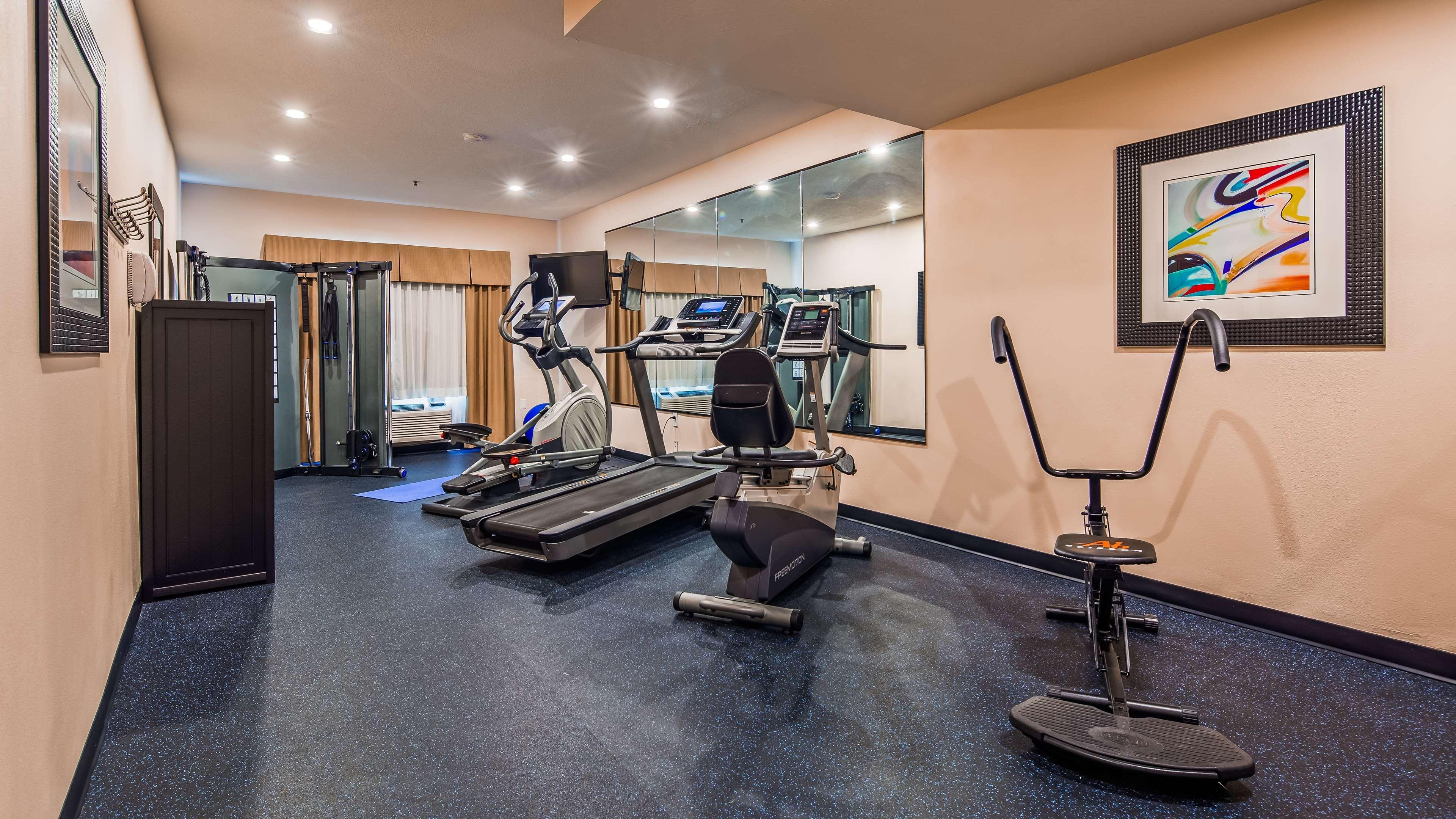 Best Western Plus - Wendover Inn Zewnętrze zdjęcie