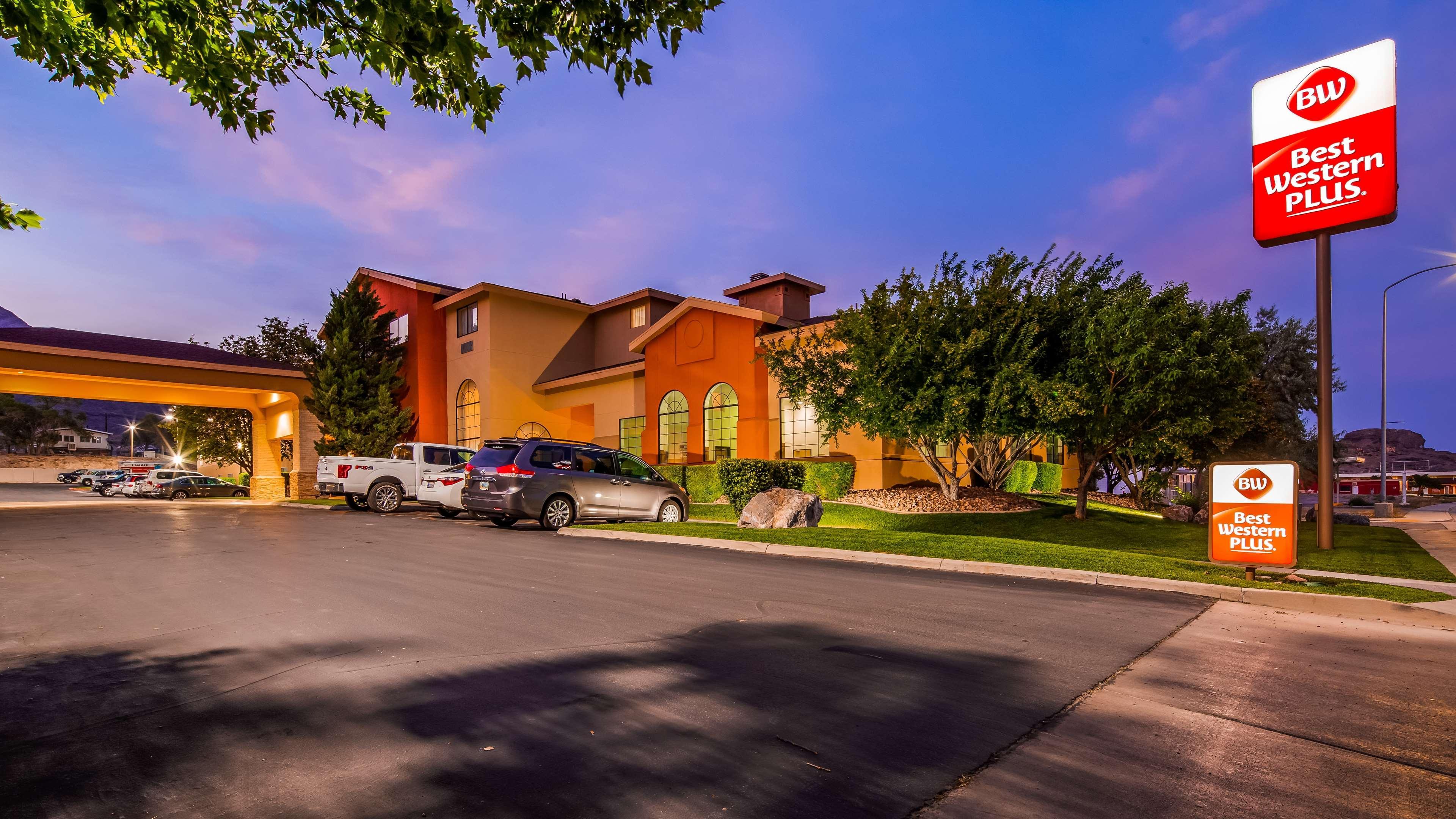 Best Western Plus - Wendover Inn Zewnętrze zdjęcie